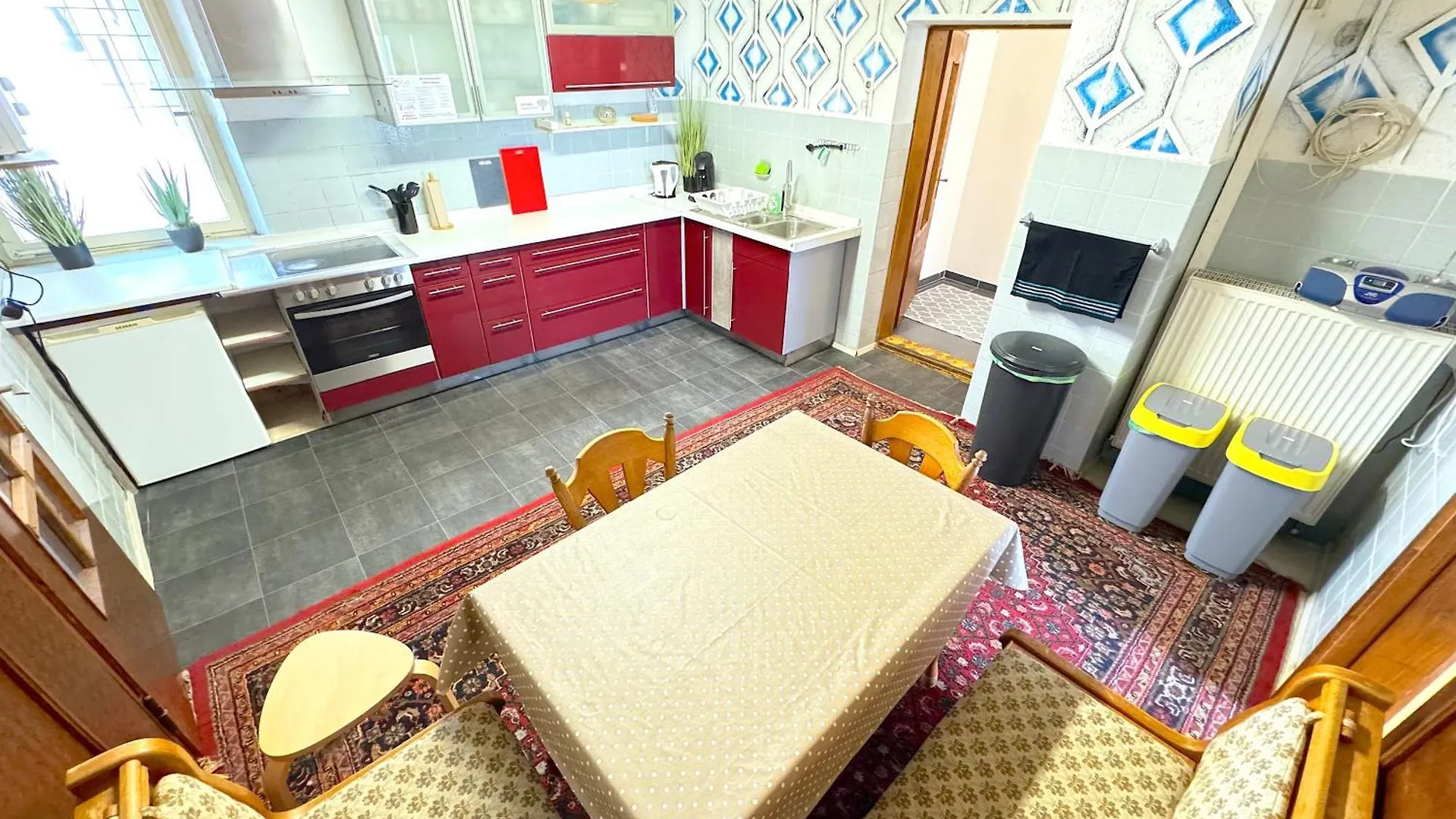 I Apartment 17 Personen - Monteurzimmer - Ferienwohnung, Grosskoellnbach Pilsting